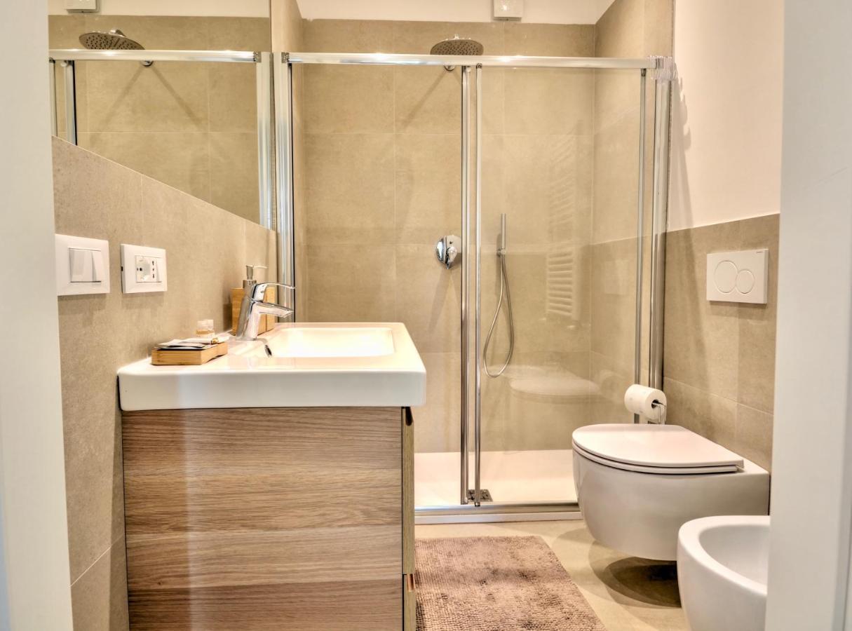 Casa Riva - Few Minutes From Beaches ラッパロ エクステリア 写真
